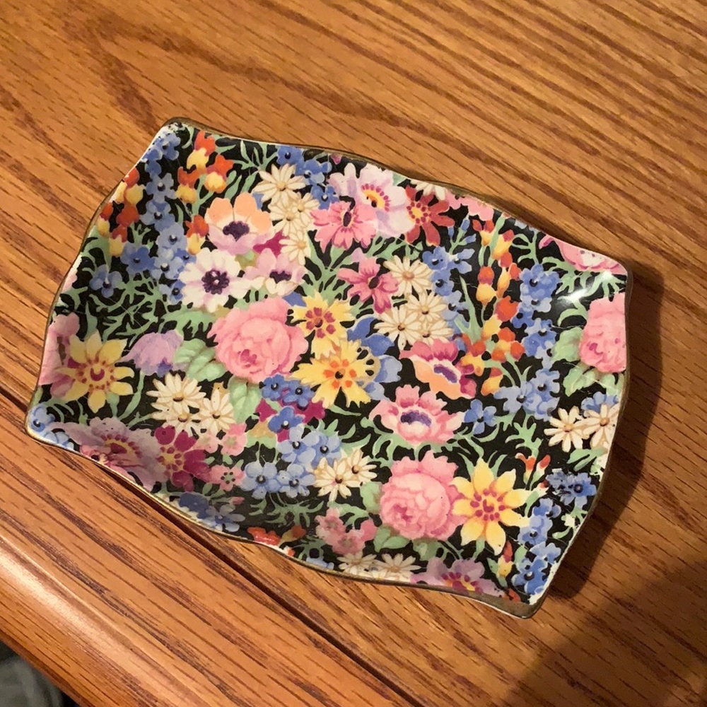 Royal Winton soap dish or jewelry holder